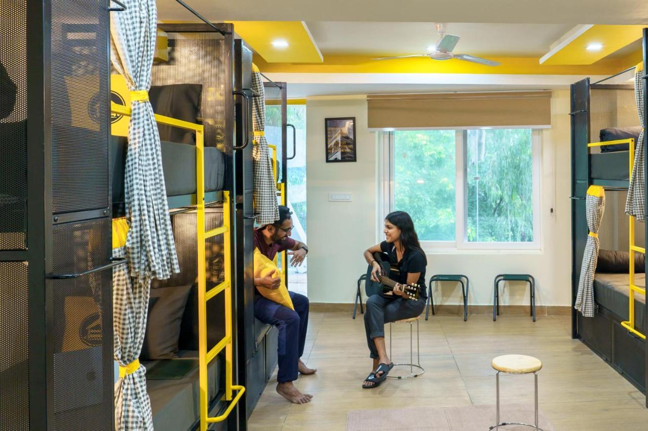 The Hosteller Dehradun Extérieur photo