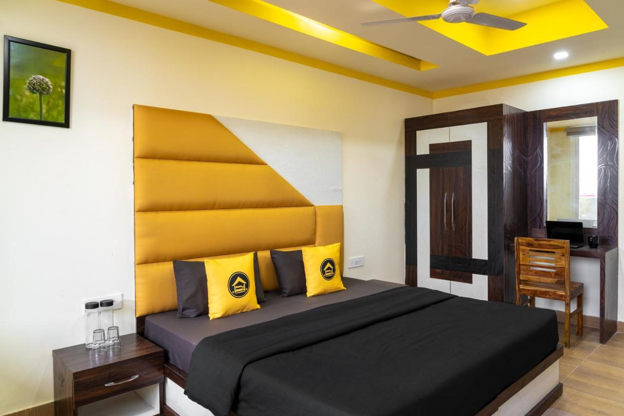 The Hosteller Dehradun Extérieur photo