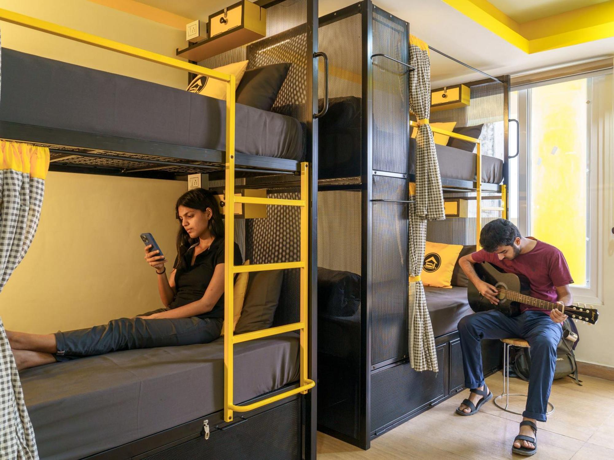 The Hosteller Dehradun Extérieur photo