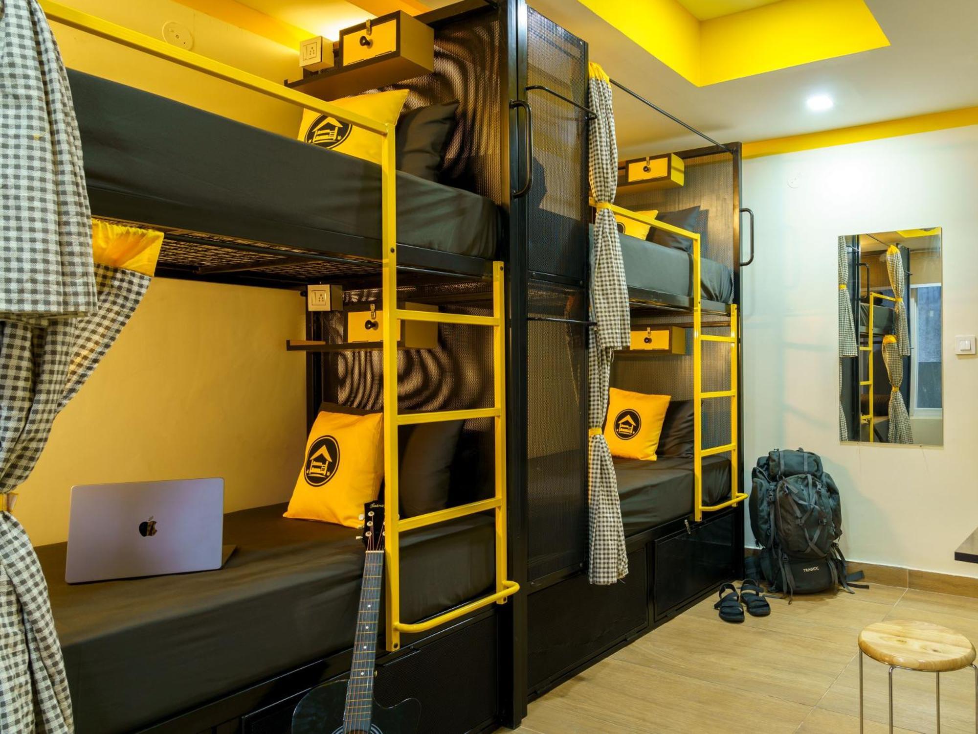 The Hosteller Dehradun Extérieur photo